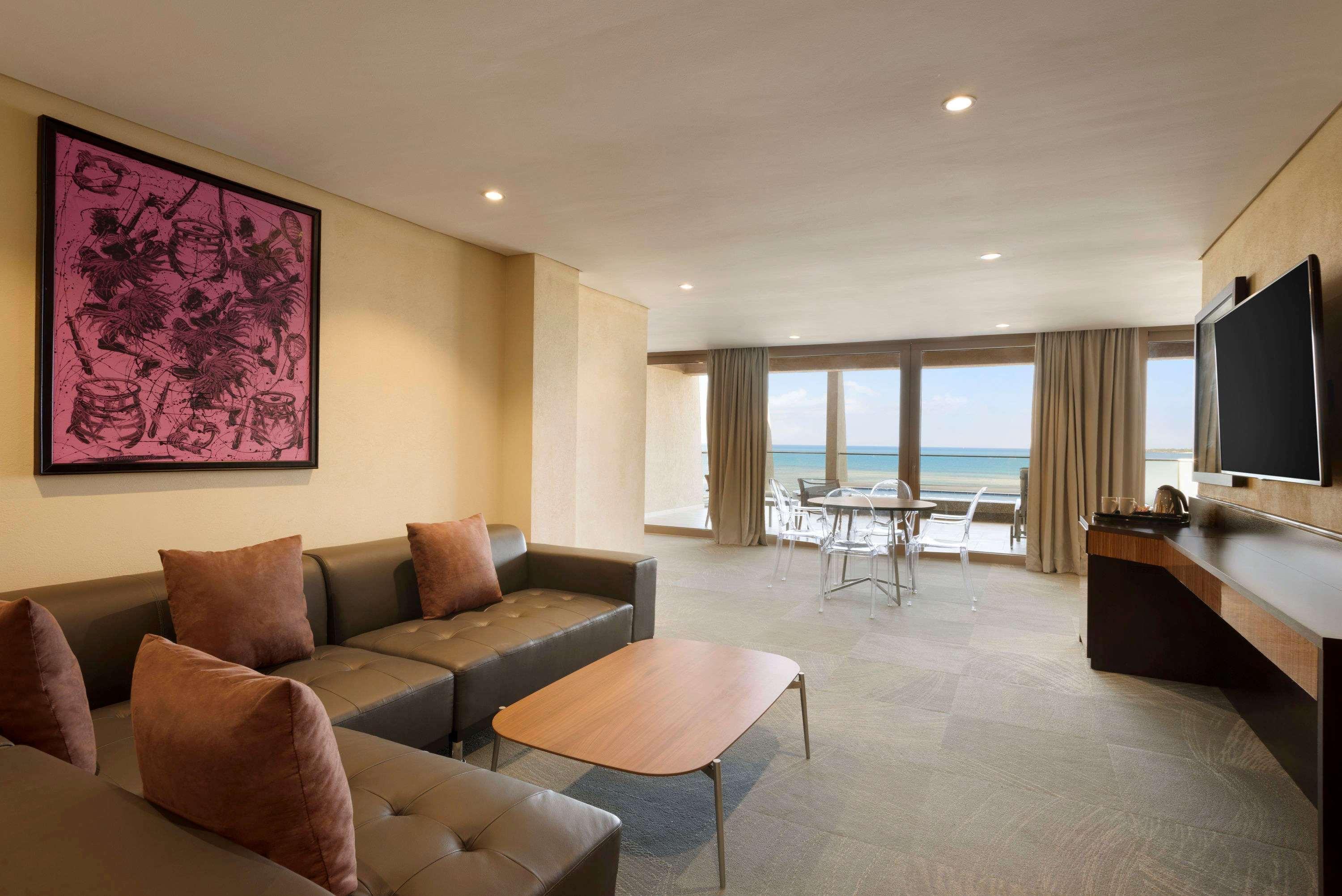 Ramada Resort By Wyndham Dar Es Salaam Extérieur photo