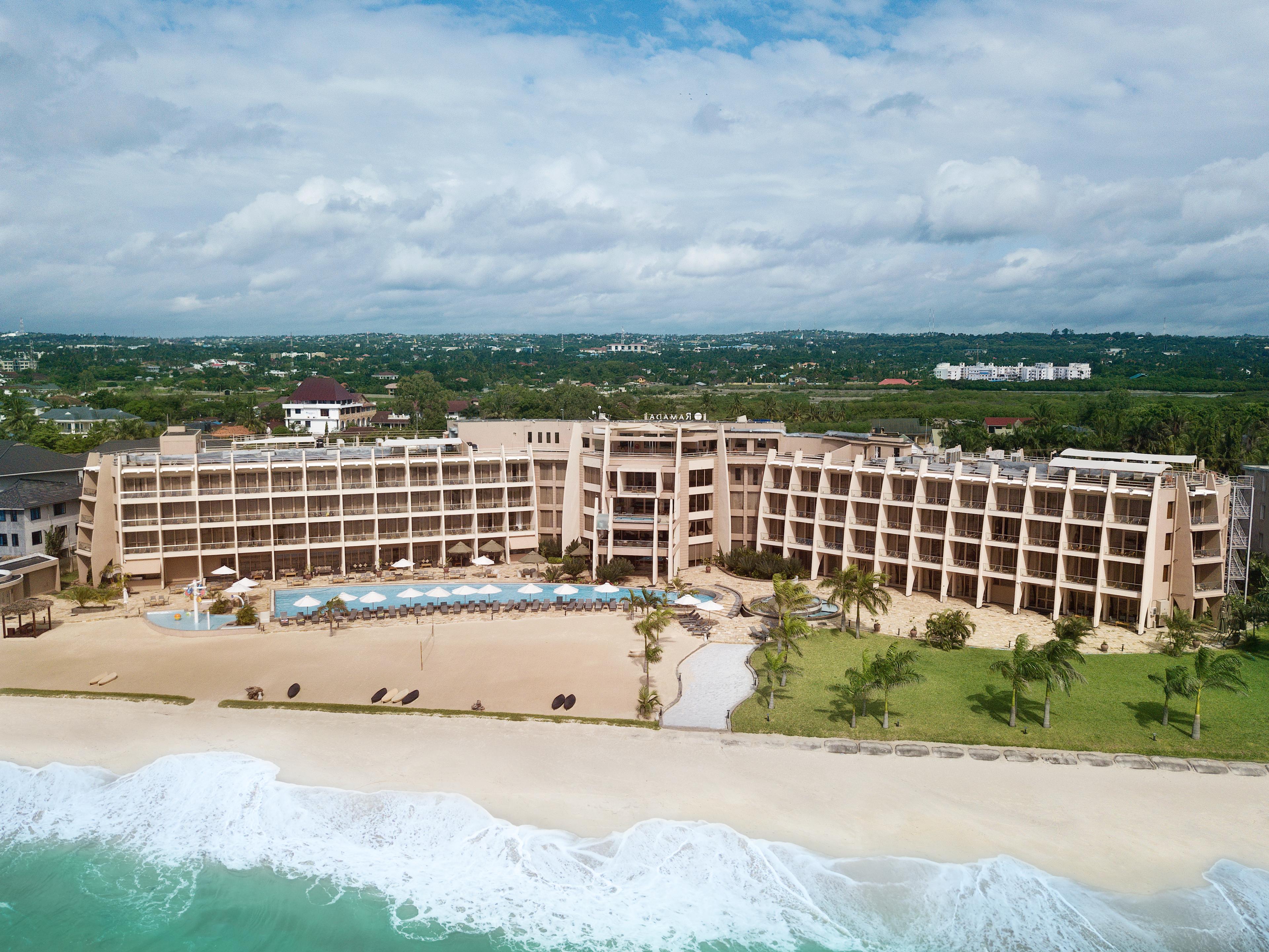 Ramada Resort By Wyndham Dar Es Salaam Extérieur photo