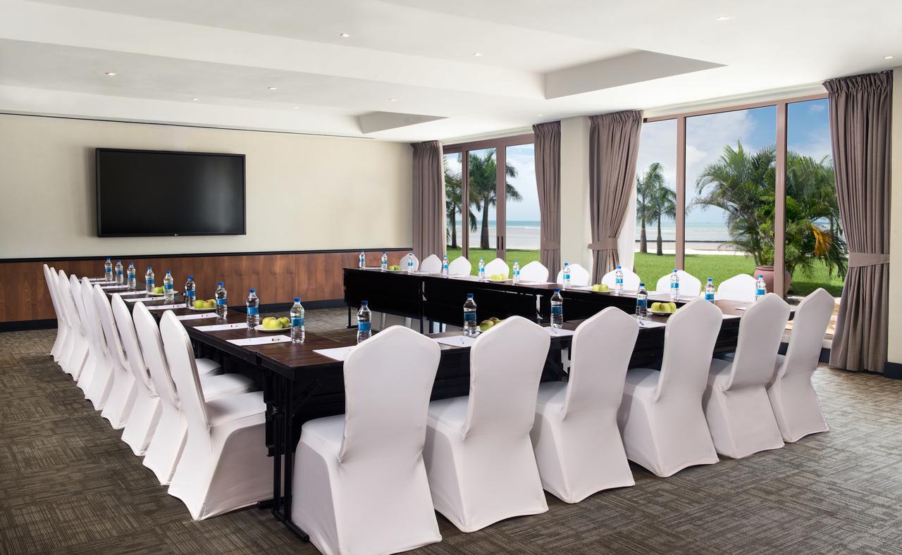 Ramada Resort By Wyndham Dar Es Salaam Extérieur photo